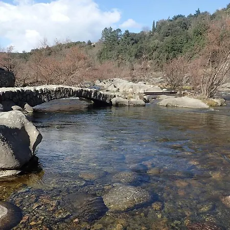 Provencale 100m De La Riviere 別荘 Gravières