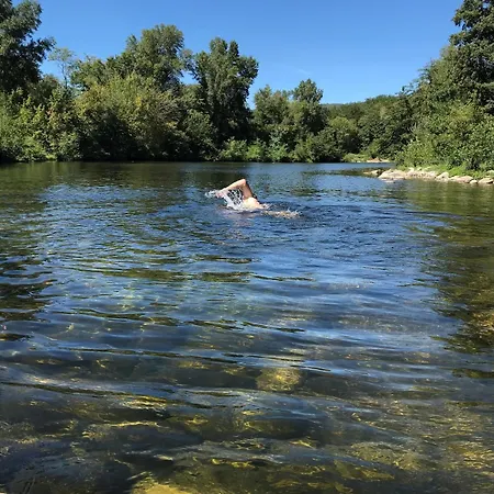Provencale 100m De La Riviere 別荘